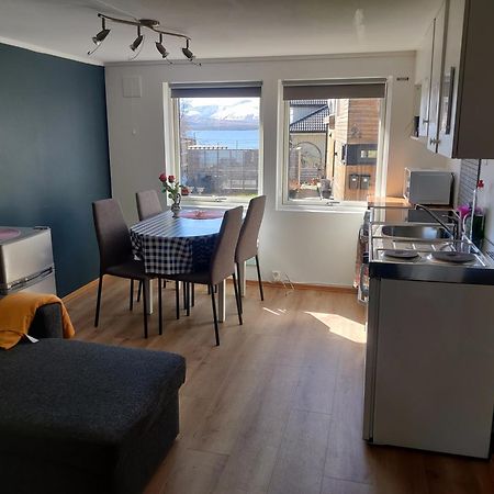 Feelhome Small 1 Bedroom Apartment Polar Vegen Tromsø Cameră foto