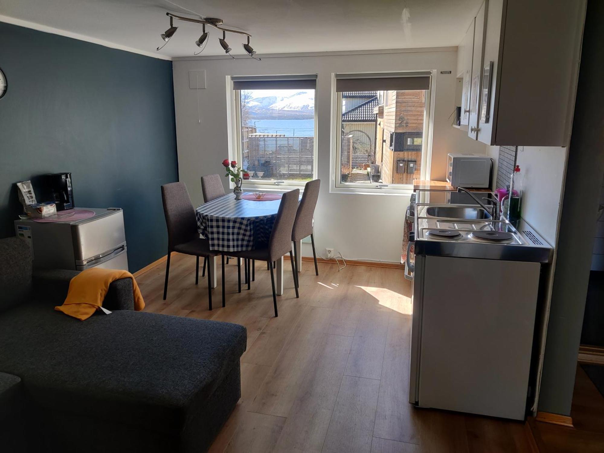 Feelhome Small 1 Bedroom Apartment Polar Vegen Tromsø Cameră foto